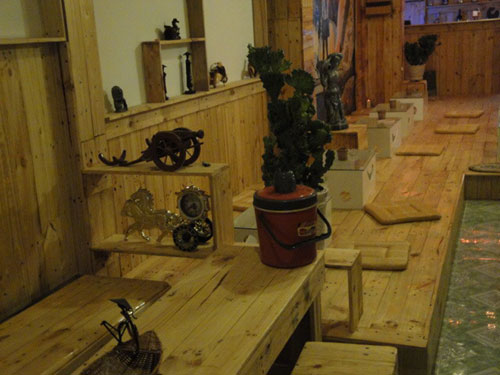 Nội thất làm từ Pallet gỗ